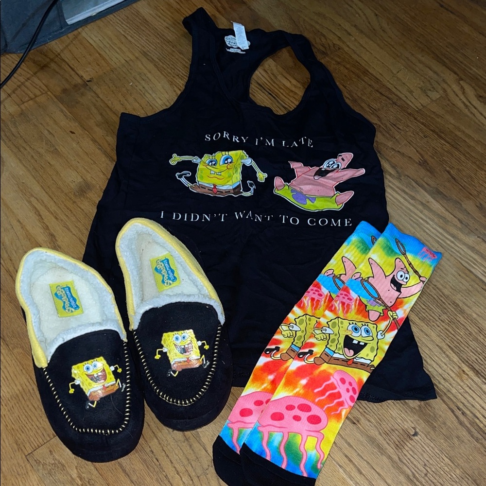 SpongeBob Black Tank Top with Colorful Socks and Slippers
